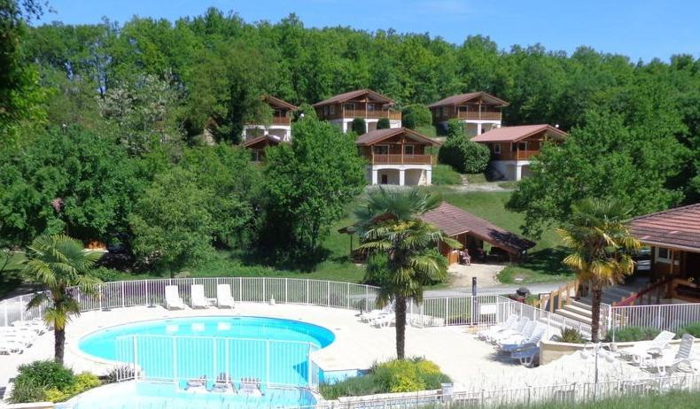 Chalets Du Soleil Mauroux  Εξωτερικό φωτογραφία